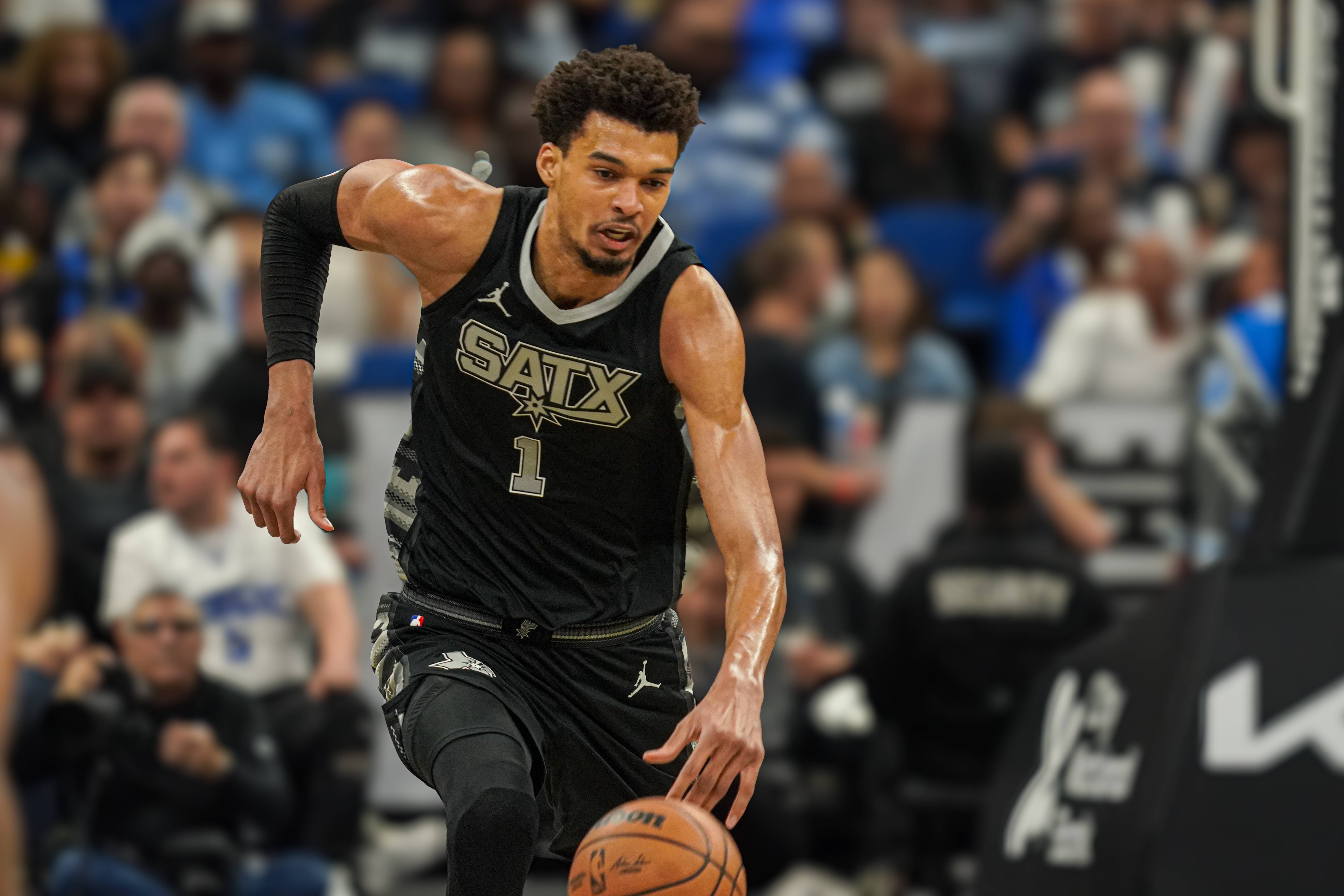 包含风云突变！达拉斯独行侠清晨伤情更新，亚冠版图或变，信心回归，年轻球员得到机会的词条