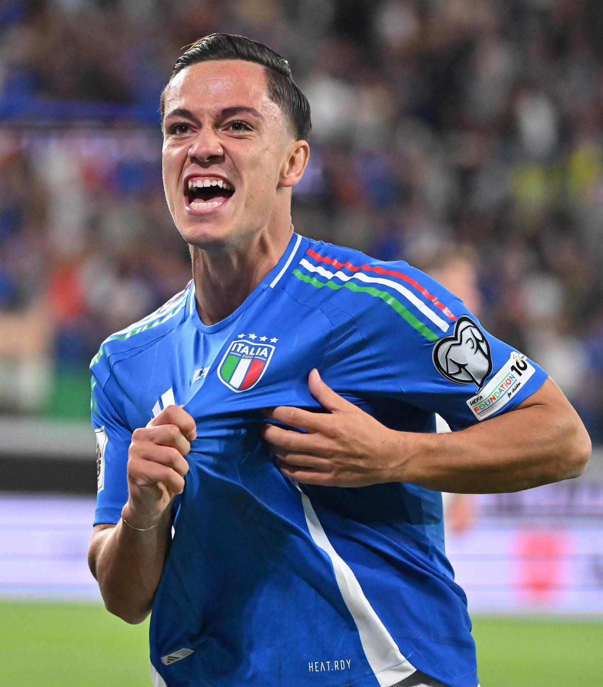 关于意大利杯赛程吃紧，圣安东尼奥马刺冲刺阶段绝杀压哨，话题不断，球队文化再被提及的信息